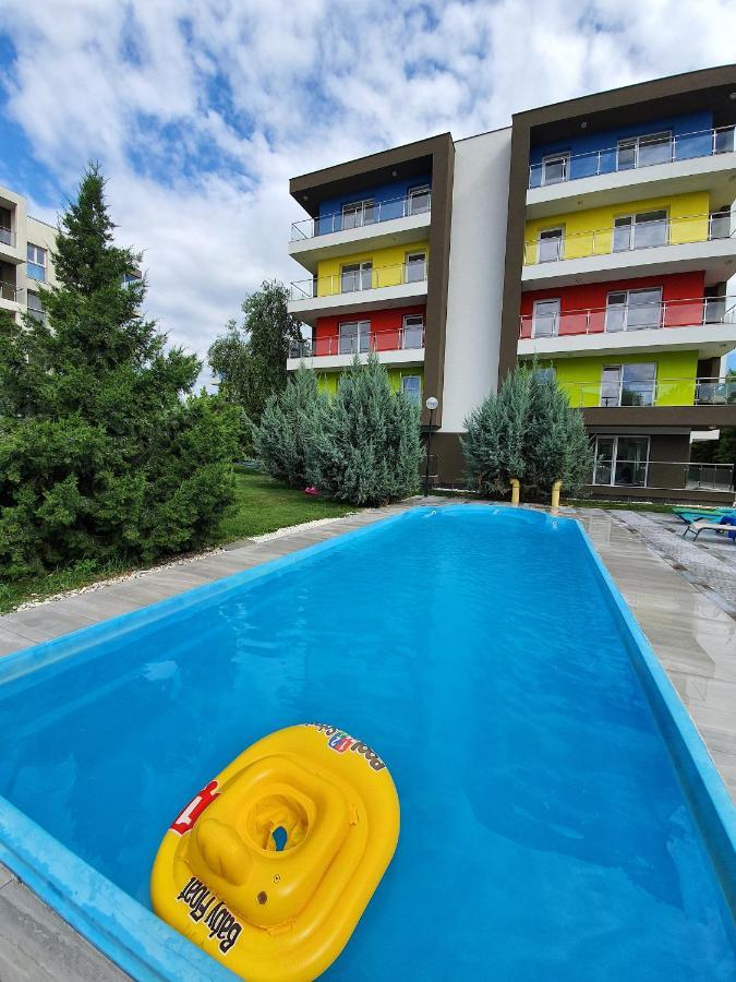 Portobella Airport Aparthotel - Self Check In Otopeni Εξωτερικό φωτογραφία