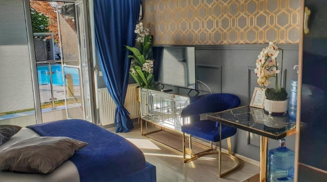 Portobella Airport Aparthotel - Self Check In Otopeni Εξωτερικό φωτογραφία